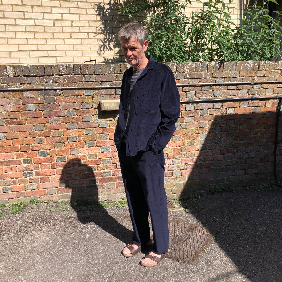 Everyday trousers in navy cord