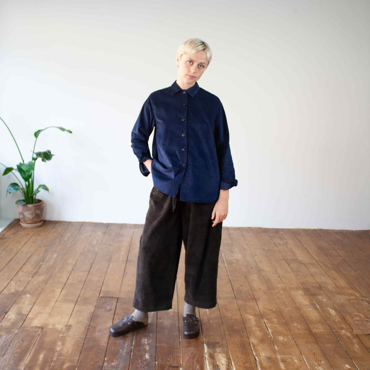 Bridewell shirt in navy corduroy