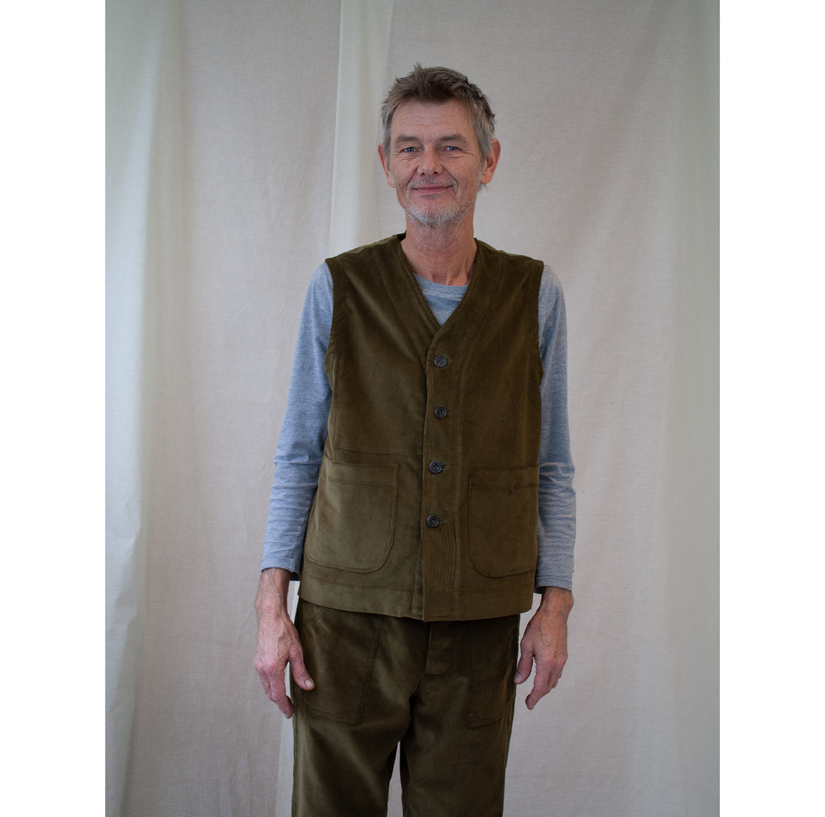 Waistcoat Olive cotton cord