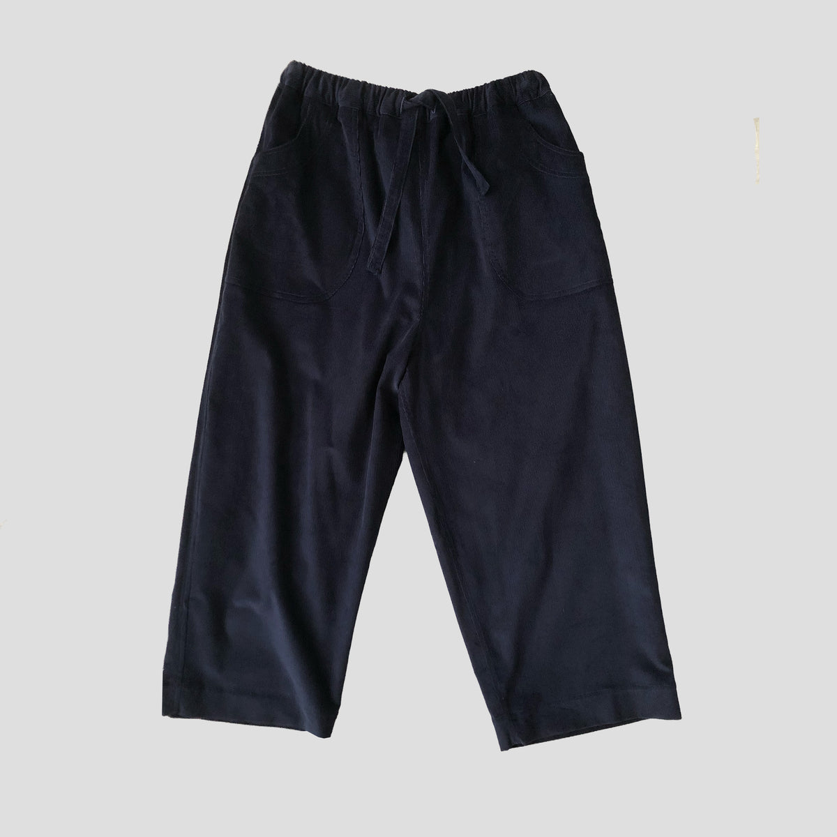 Everyday trouser in soft navy cord