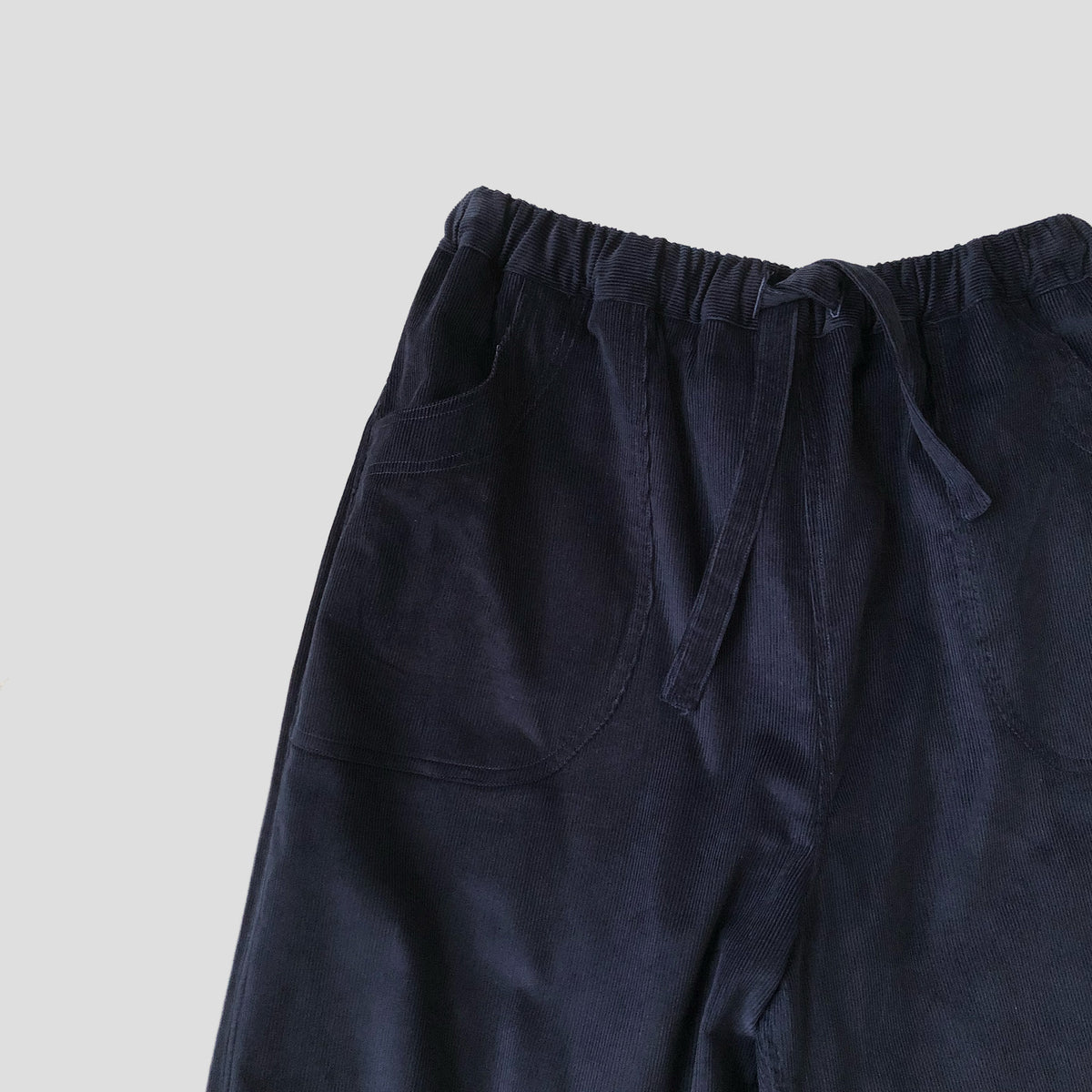 Everyday trouser in soft navy cord