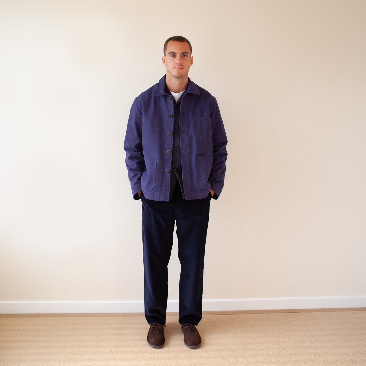 Everyday trousers in navy cord