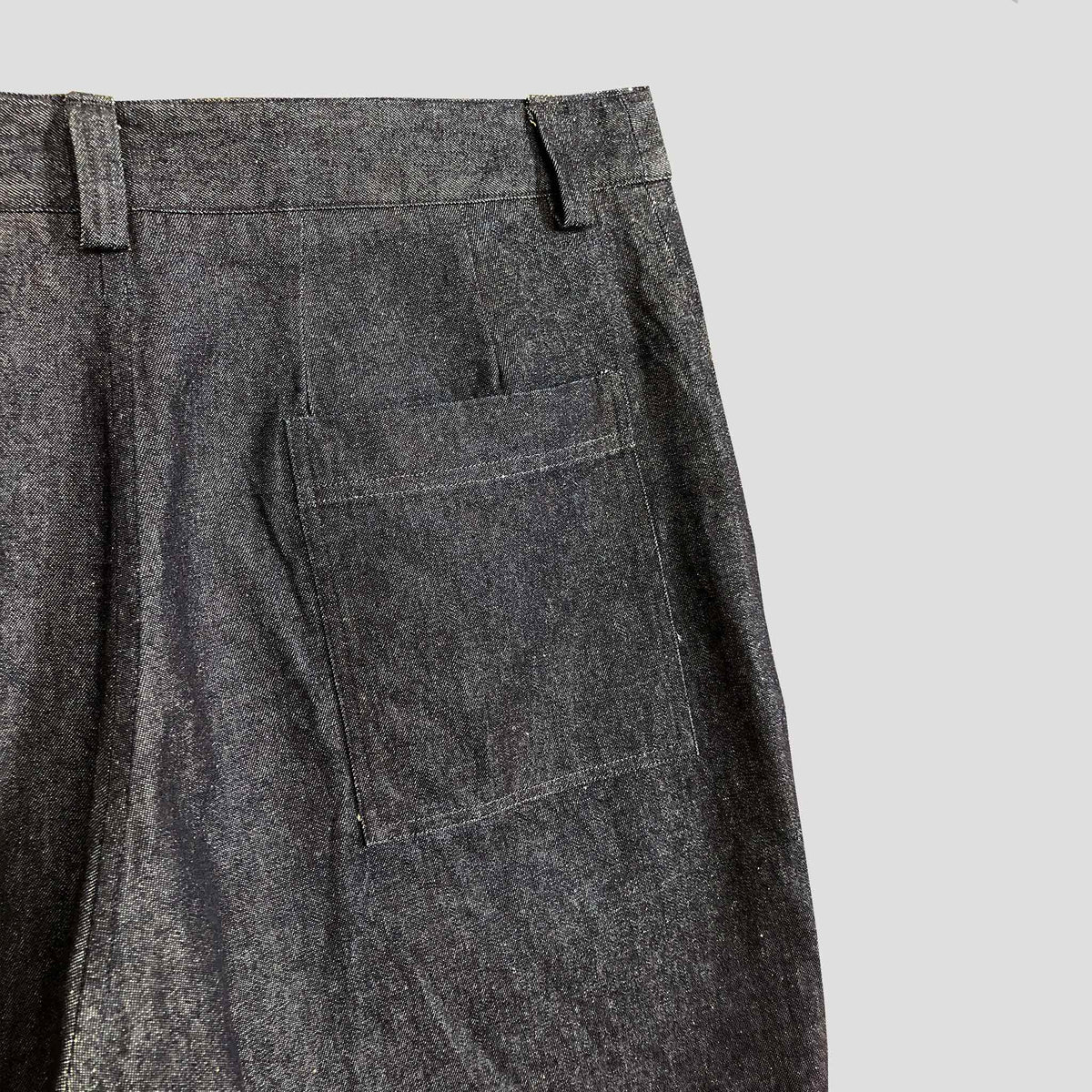 Side button jean indigo denim