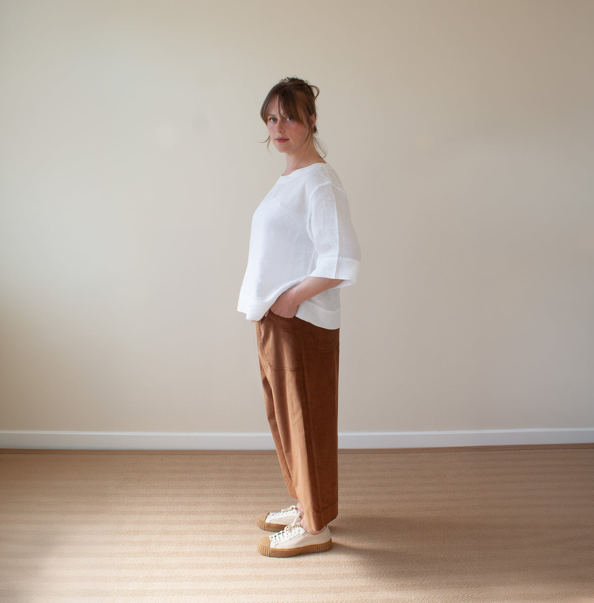 Everyday trouser in soft chestnut cord
