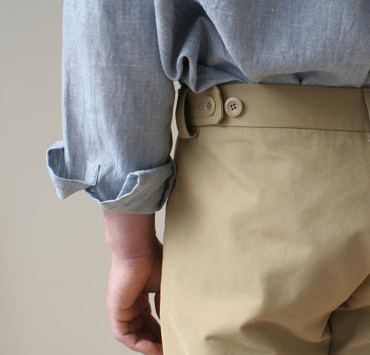 Chore trousers in tan cotton twill